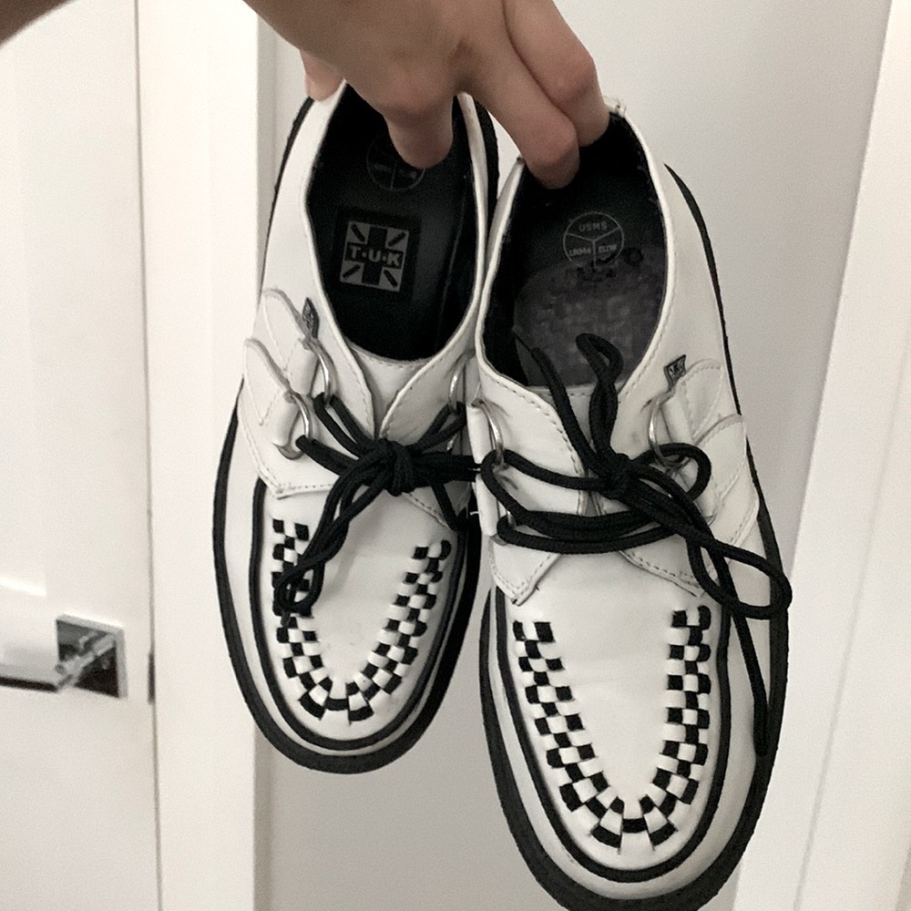 Black and white platform t.u.k.